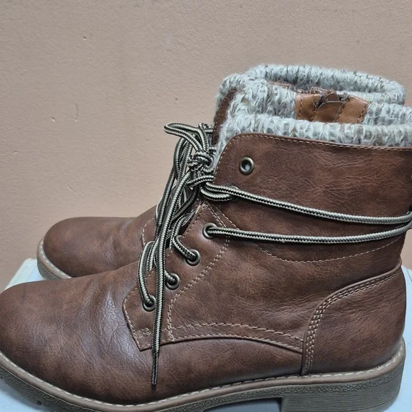 TAXI- ANKLE BOOTS - Picture 4 of 8